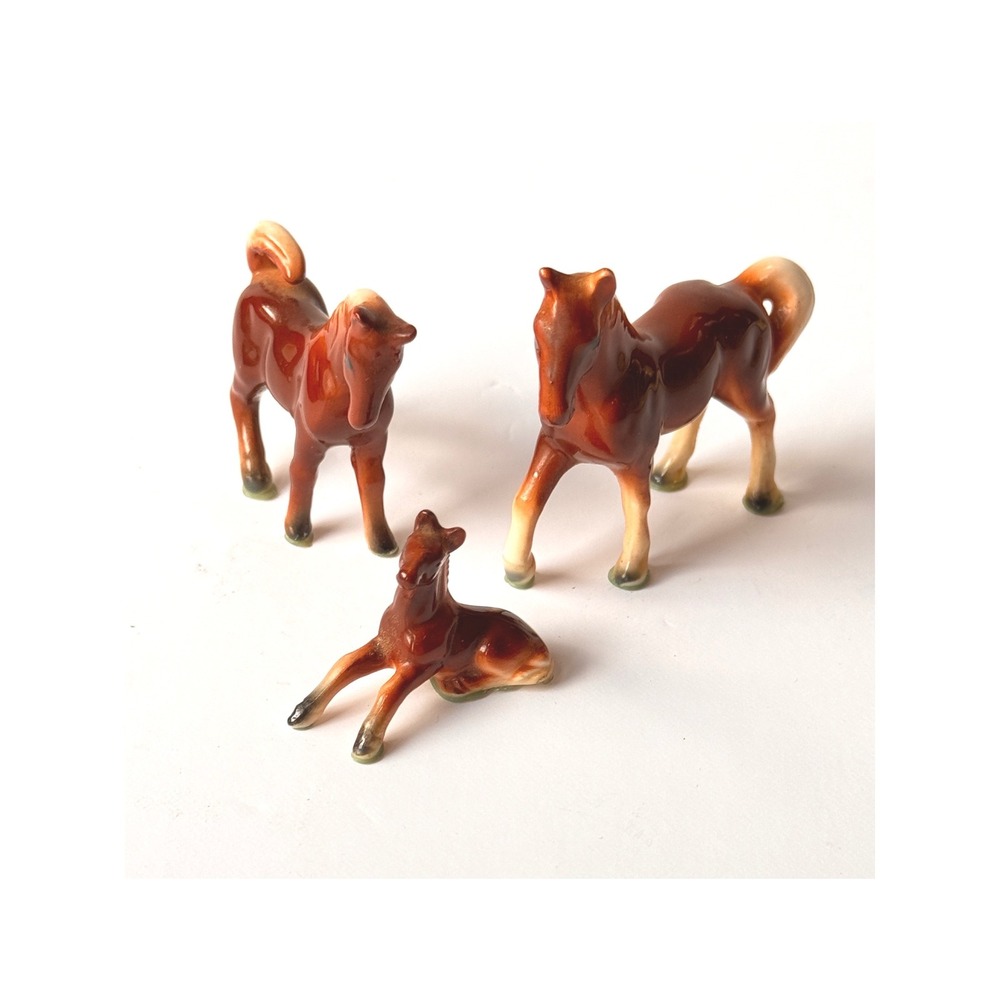 Vintage Miniature Ceramic Horse Family Set 3 Piece Chestnut Brown Glazed Figures